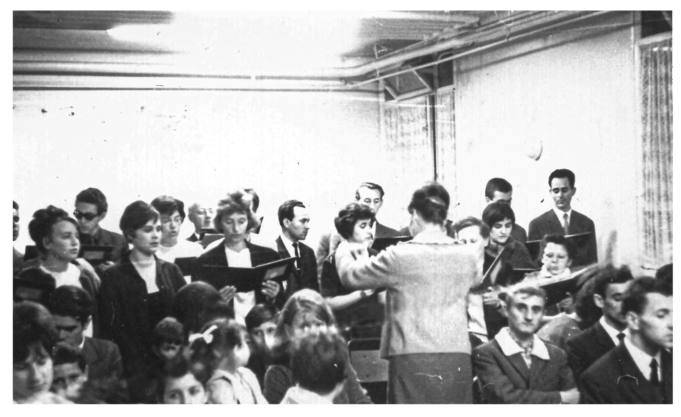 005 1966.10.23 Eszék ifjúsága a B ben