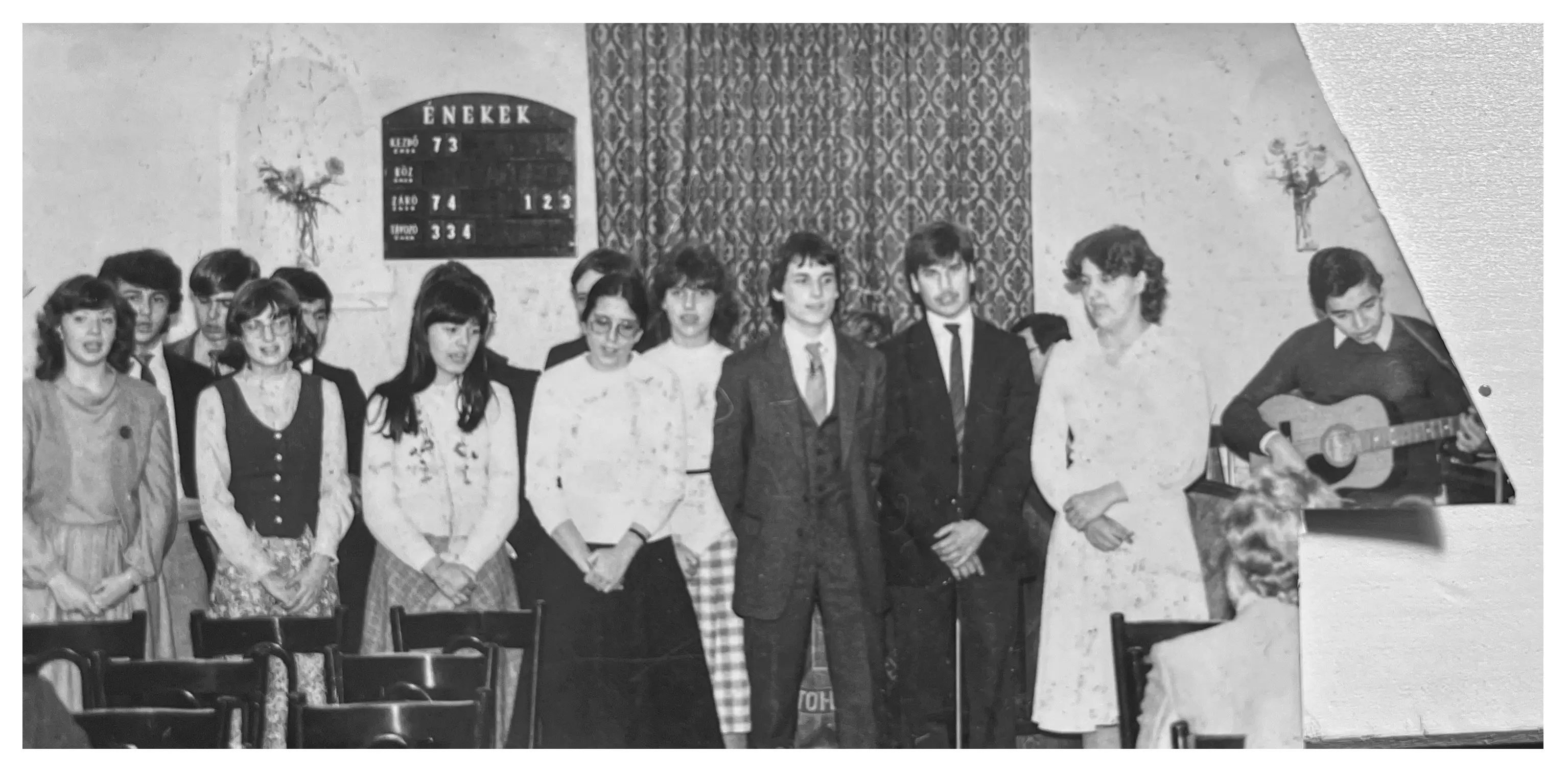032 Ifjusági alkalmak 1974 2001
