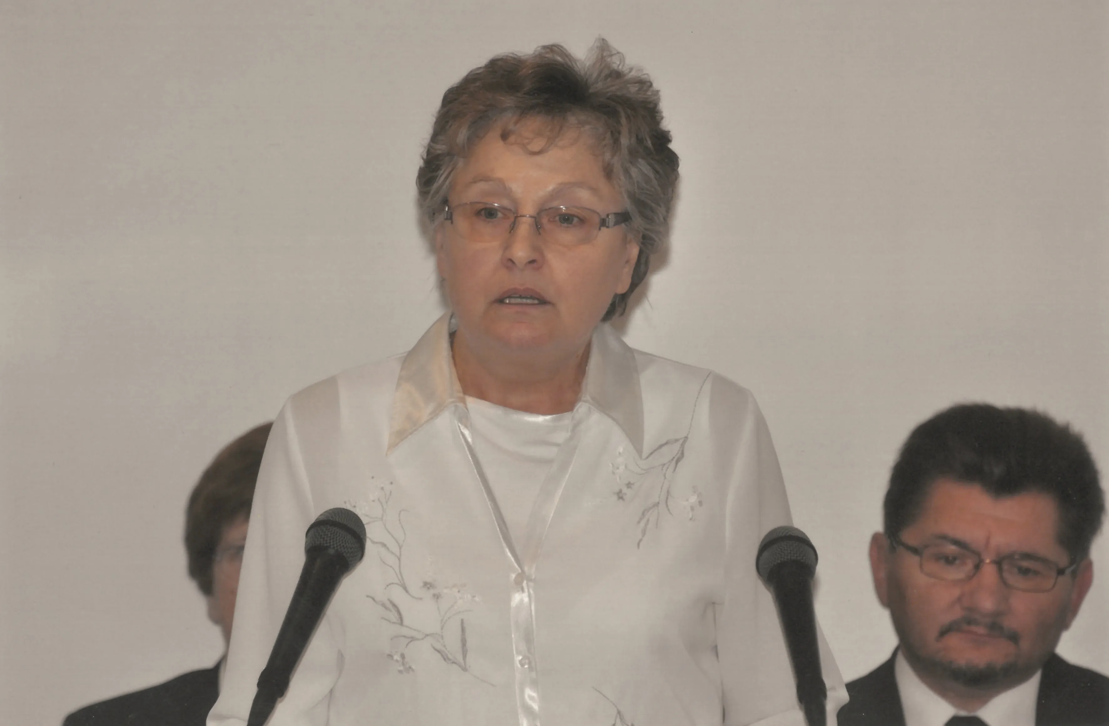 008 2010.04.16 Advent kamara korus husvet