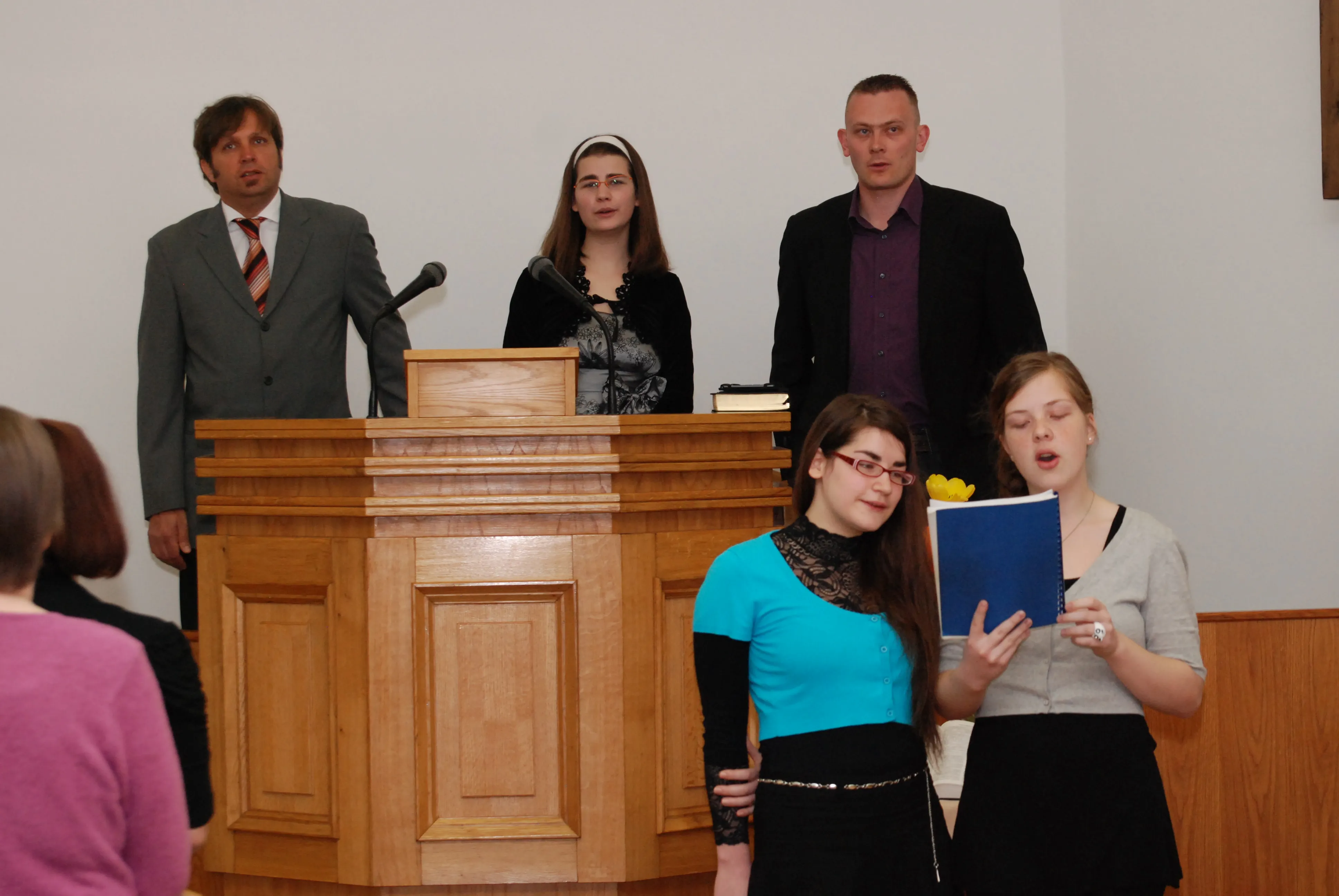 2012.04.14 - Andrew Layland a B-ben