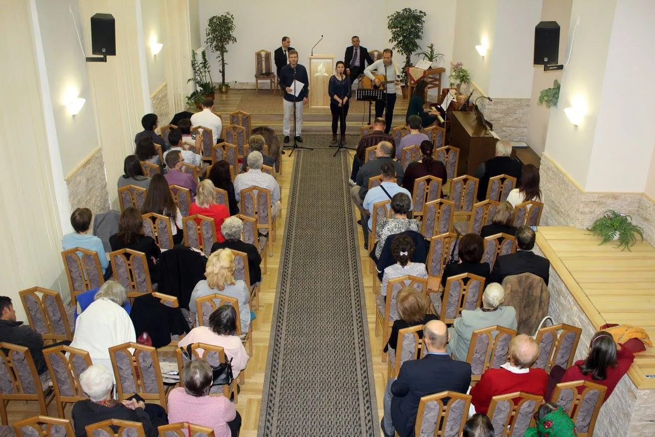 459574815 2217410768634335 7777716394431558076 n